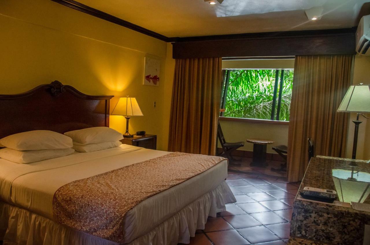 Baldi Hot Springs Hotel & Spa ラ・フォルトゥナ エクステリア 写真